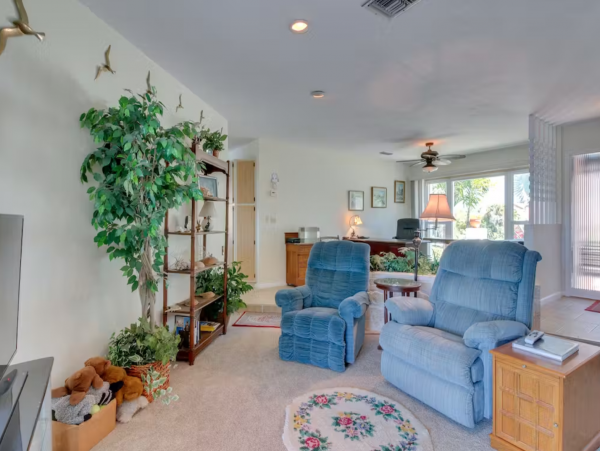 Marco Island Three Bedroom Home Pool & Dock